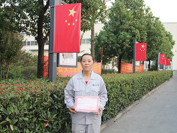 bv伟德源自英国始于1946感恩有你——2019年7-8月星级员工表彰